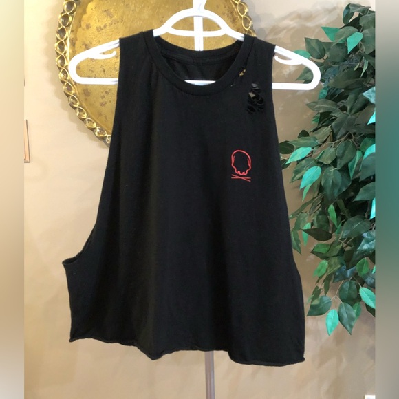 Skull tank - Picture 2 of 2